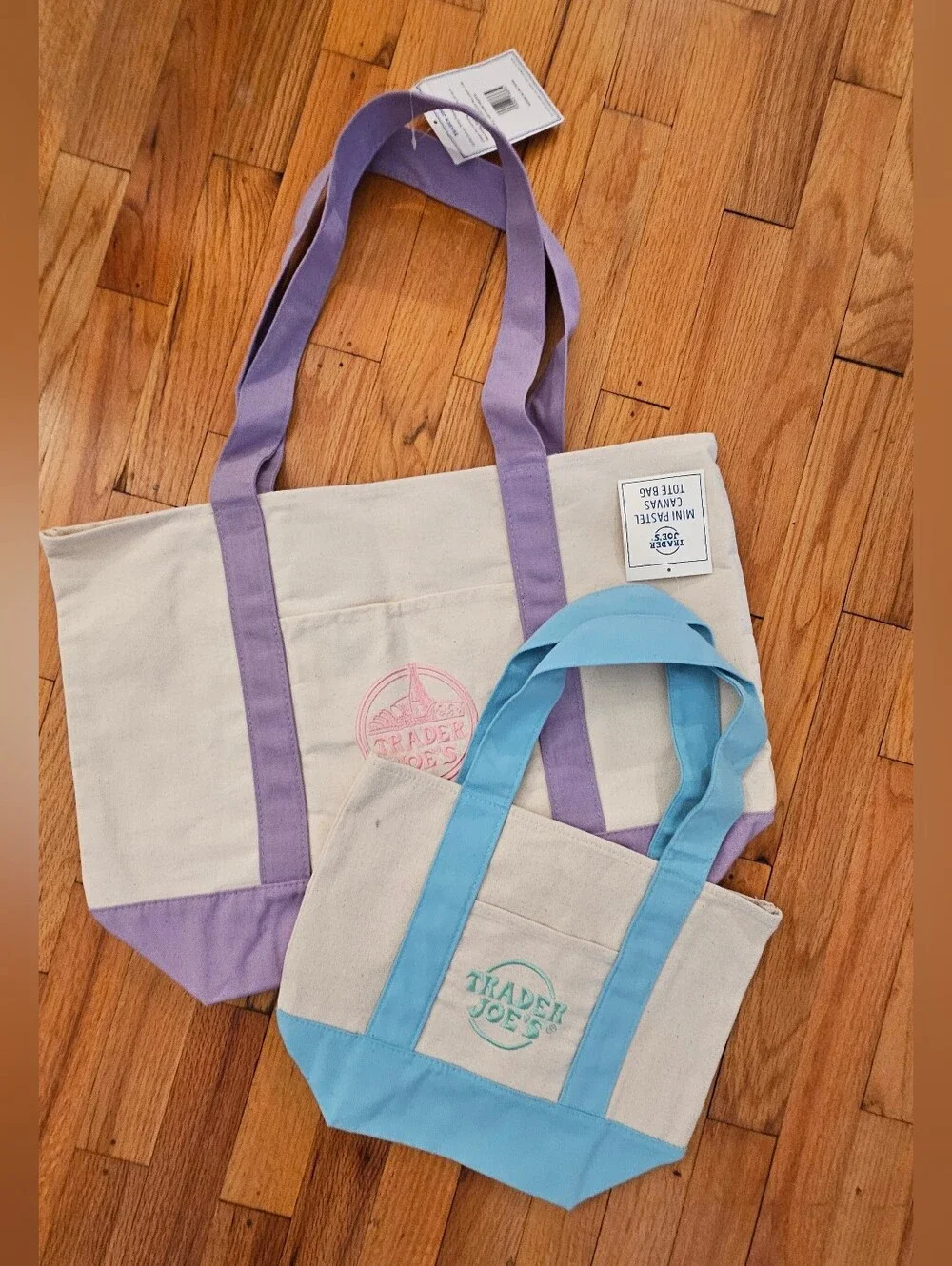 Trader Joe's Mini Pastel Canvas Tote Bags Lot of 4 and a Large Lavender Tote